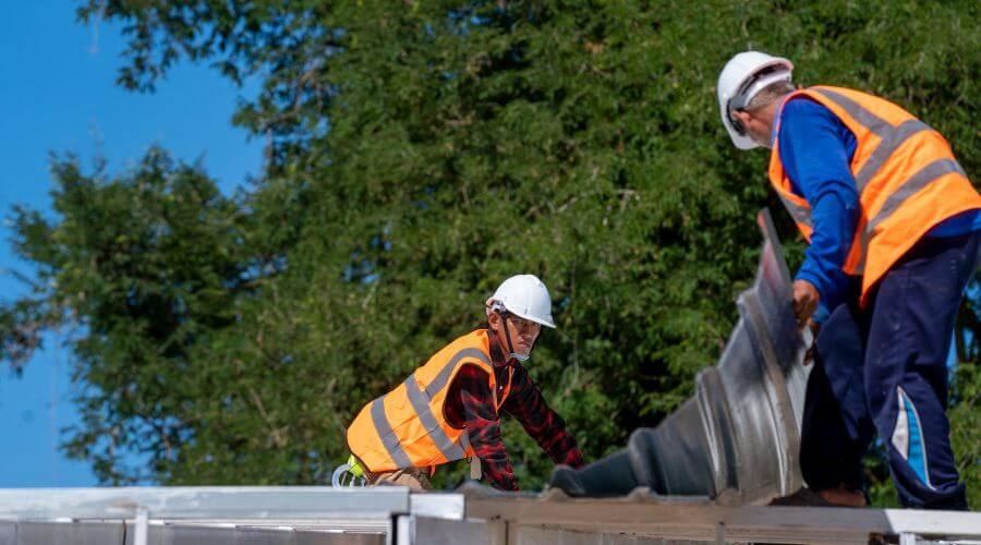 Expert flood damage restoration services in Lost Nation, IA